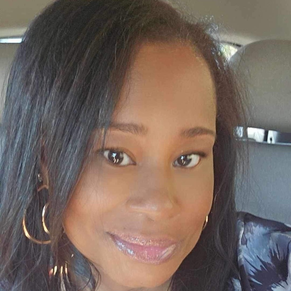 Meet your Posher, Lynnese